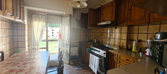 2 bedrooms Apartment in Rome, Italy No. 377562 10