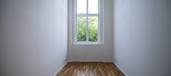 4 rooms Apartment in Lichterfelde, Germany No. 328839 5