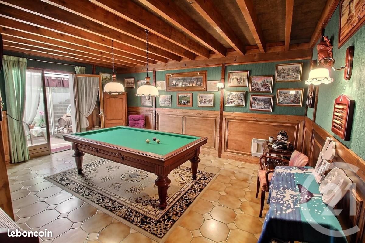 Дом с 4 спальнями в Монтуар-сюр-ле-Луар, Франция № 91705