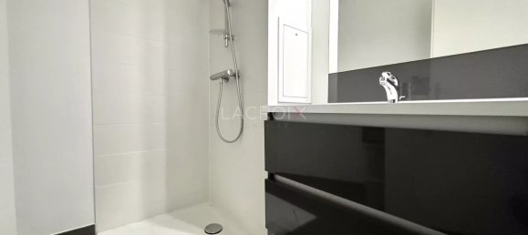 3 chambres Appartement à Gentilly, France No. 181452 13