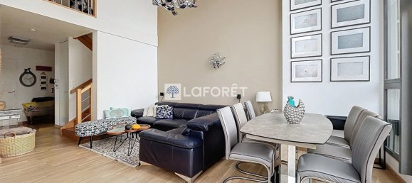 3 bedrooms Duplex in Saint-Cyr-l'Ecole, France No. 165834 2