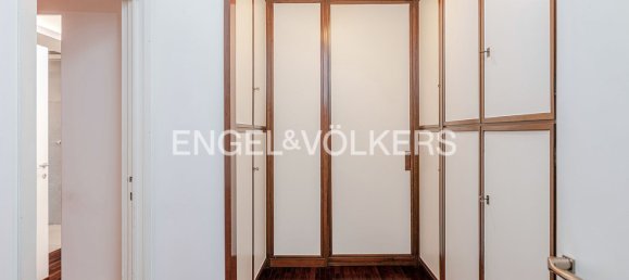 8-salle Appartement à Lecco, Italy No. 274090 15