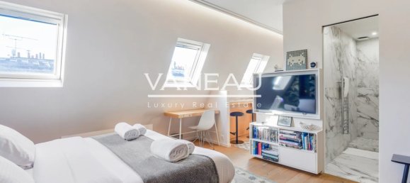 Studio in Paris, France No. 167683 4