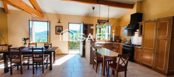 2 chambres Maison à Les Vans, France No. 238074 4