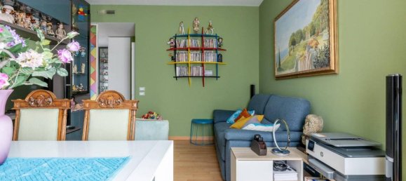 6-salle Appartement à Lucca, Italy No. 107296 4