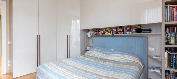 6-salle Appartement à Lucca, Italy No. 107296 11