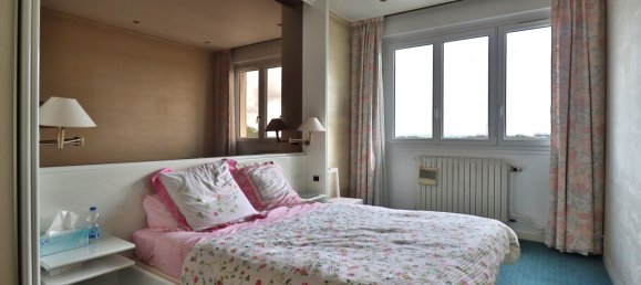 Apartamento de 3 dormitorios en Troyes, France No. 271274 5
