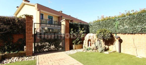 3 bedrooms Villa in Verona, Italy No. 229925 37