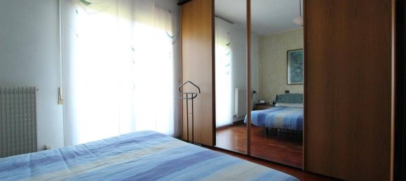 3 bedrooms Villa in Verona, Italy No. 229925 15