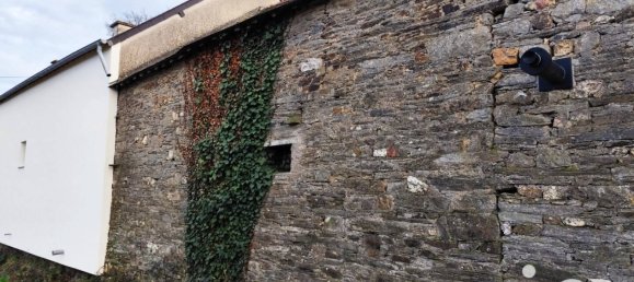 Studio à Bains-sur-Oust, France No. 190510 2