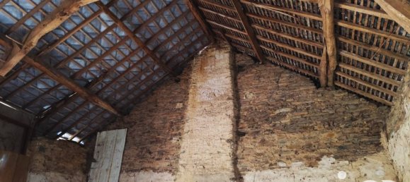 Studio à Bains-sur-Oust, France No. 190510 3