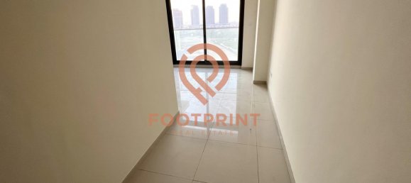 2 bedrooms Apartment in Dubai, UAE No. 24338 12