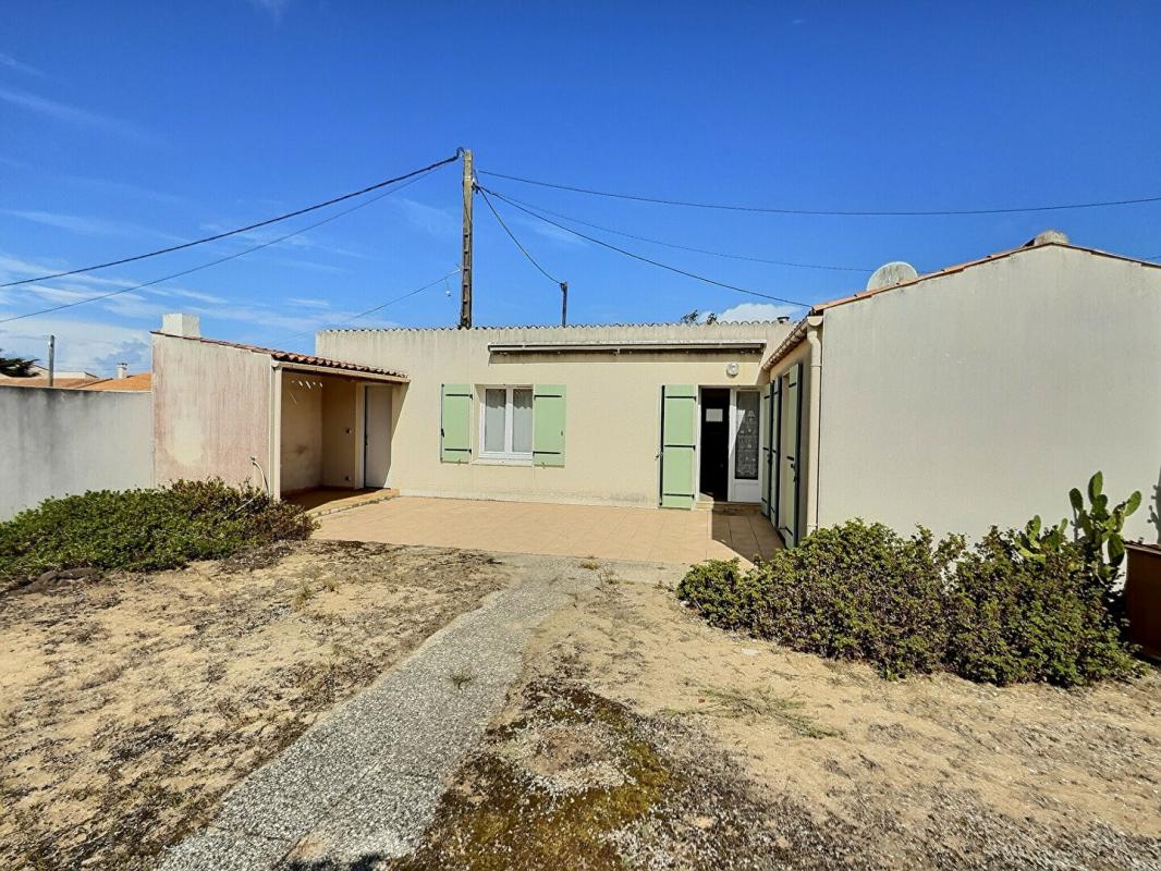 2 bedrooms House in Charente-Maritime, France No. 342934