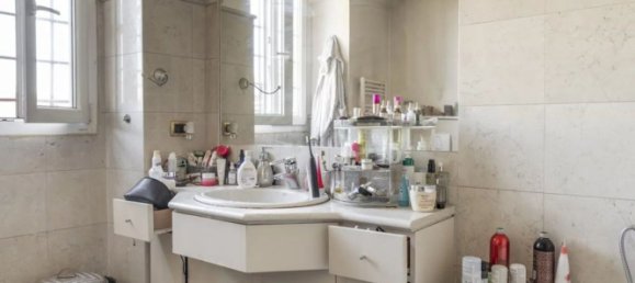 5غرفة شقة في Turin, Italy رقم 73281 6