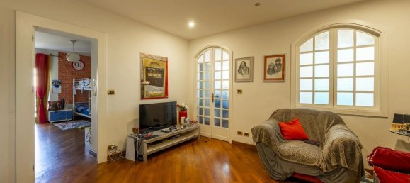 5غرفة شقة في Turin, Italy رقم 73281 4