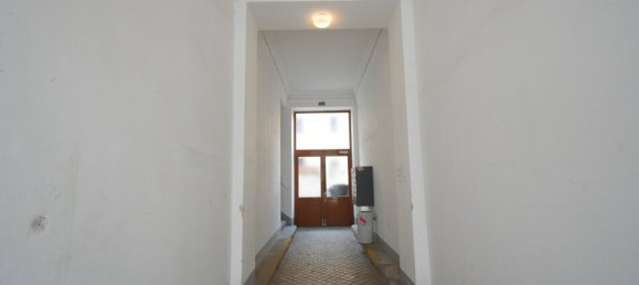 3 rooms Commercial property in Favoriten, Austria No. 58698 12