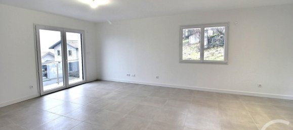 3 bedrooms House in Reyvroz, France No. 206065 8