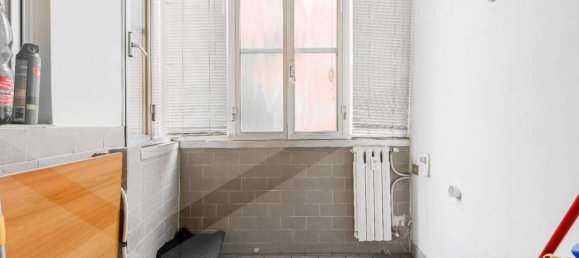 Квартира с 2 комнатами в Милан, Италия № 265620 4