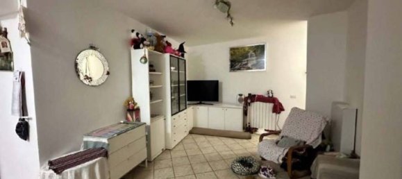 3 rooms Apartment in Rome, Italy No. 205430 16