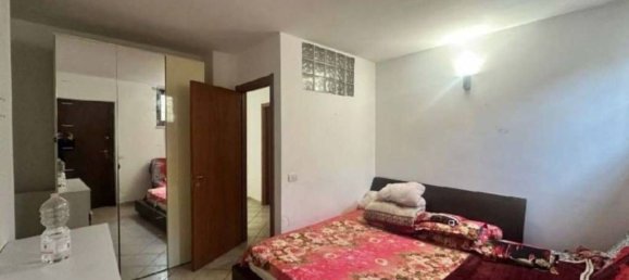 3 rooms Apartment in Rome, Italy No. 205430 9