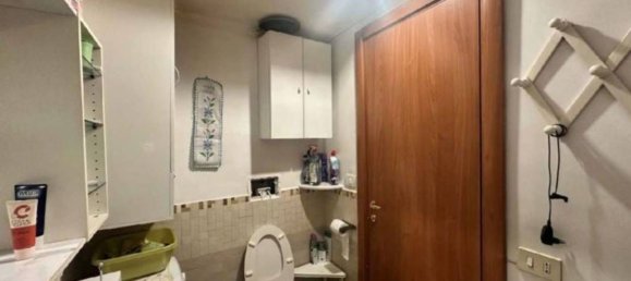 3 rooms Apartment in Rome, Italy No. 205430 20