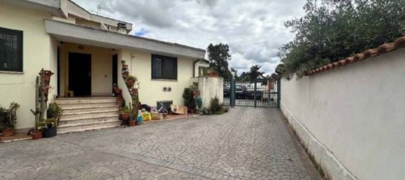 3 rooms Apartment in Rome, Italy No. 205430 15