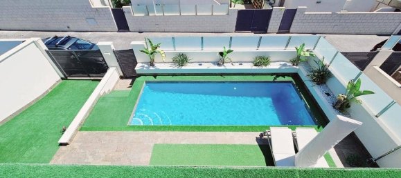 Casa de 5 dormitorios en Dehesa De Campoamor, Spain No. 188345 15