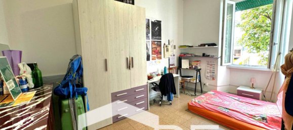 3 bedrooms Apartment in Rome, Italy No. 137743 2