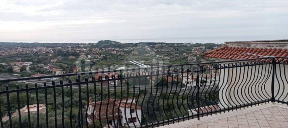 3 غرف نوم فيلا في Minturno, Italy رقم 273315 3