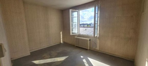 3 bedrooms House in Saint-Barthelemy-d'Anjou, France No. 343216 9