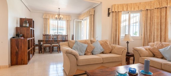 Villa de 4 dormitorios en Algorfa, Spain No. 9786 18