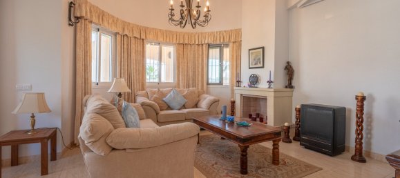 Villa de 4 dormitorios en Algorfa, Spain No. 9786 19