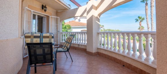 Villa de 4 dormitorios en Algorfa, Spain No. 9786 16