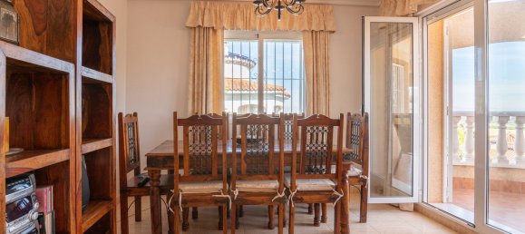 Villa de 4 dormitorios en Algorfa, Spain No. 9786 17