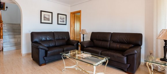 Villa de 4 dormitorios en Algorfa, Spain No. 9786 6