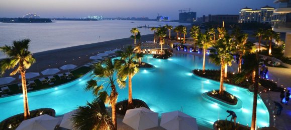 75m² Apartment in Palm Jumeirah, UAE No. 1 4