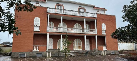 13-Zimmer Villa in Ardea, Italy, Nr. 204038 2