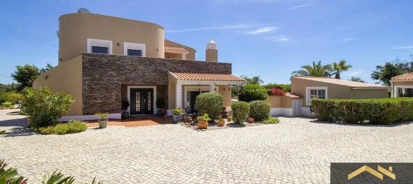 Villa de 3 dormitorios en Lagoa, Portugal No. 114323 24