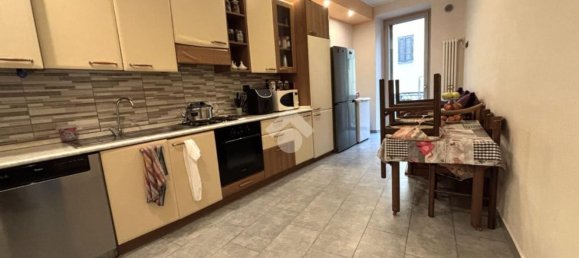 3 rooms Apartment in Gorlago, Italy No. 141110 2