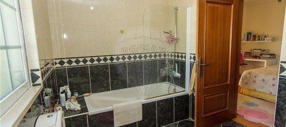 3 bedrooms Villa in Quarteira, Portugal No. 16024 20