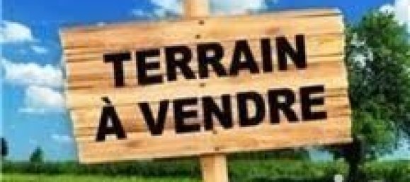  Land in Saint-Evarzec, France No. 52568 3