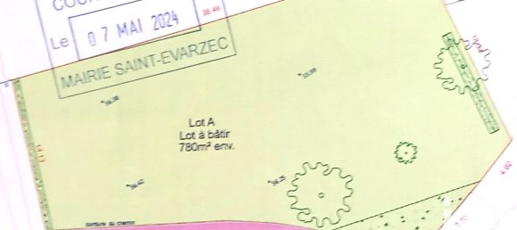  Land in Saint-Evarzec, France No. 52568 2