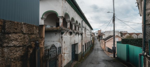 Дом с 6 спальнями в Гимарайнш, Португалия № 34345 6