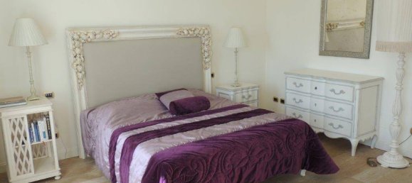 4 bedrooms Villa in Forte dei Marmi, Italy No. 188601 25