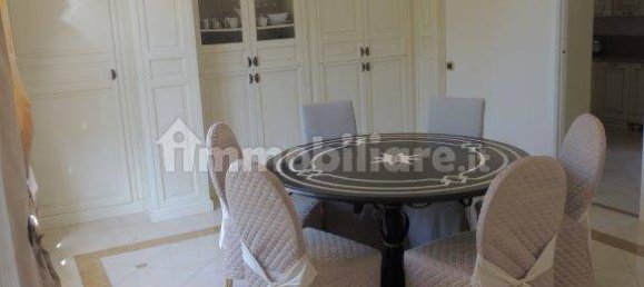 4 bedrooms Villa in Forte dei Marmi, Italy No. 188601 11