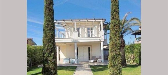 4 bedrooms Villa in Forte dei Marmi, Italy No. 188601 27