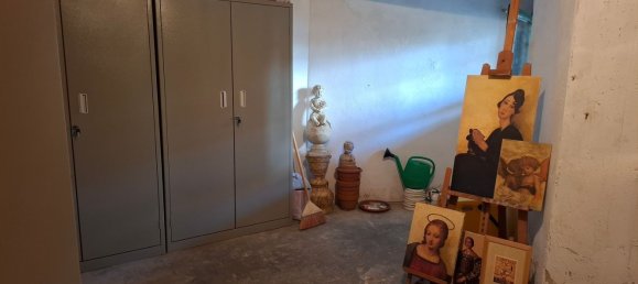 4 rooms Apartment in Pistoia, Italy No. 255040 17
