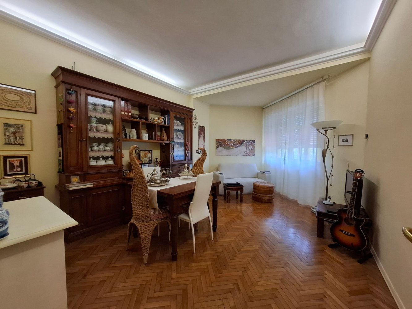 4 rooms Apartment in Pistoia, Italy No. 255040