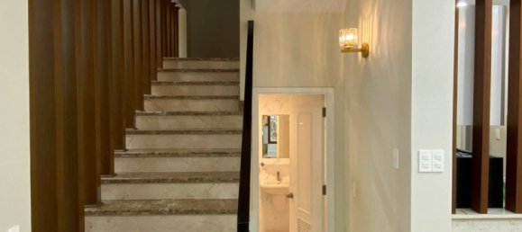 4 Schlafzimmer Villa in District 7, Vietnam, Nr. 10316 4