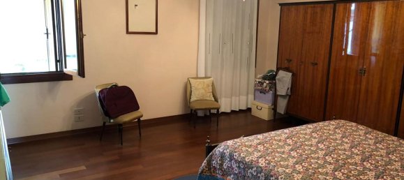 Вилла с 8 комнатами в Монтегальда, Италия № 174723 34